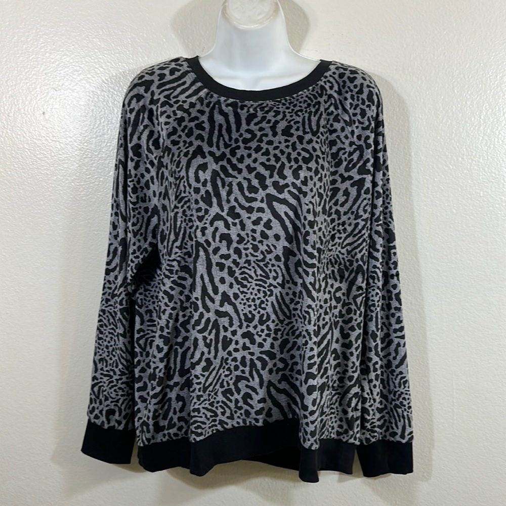 Secret Treasure Animal Printed Top